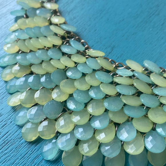 Statement Necklace - Picture 3 of 4